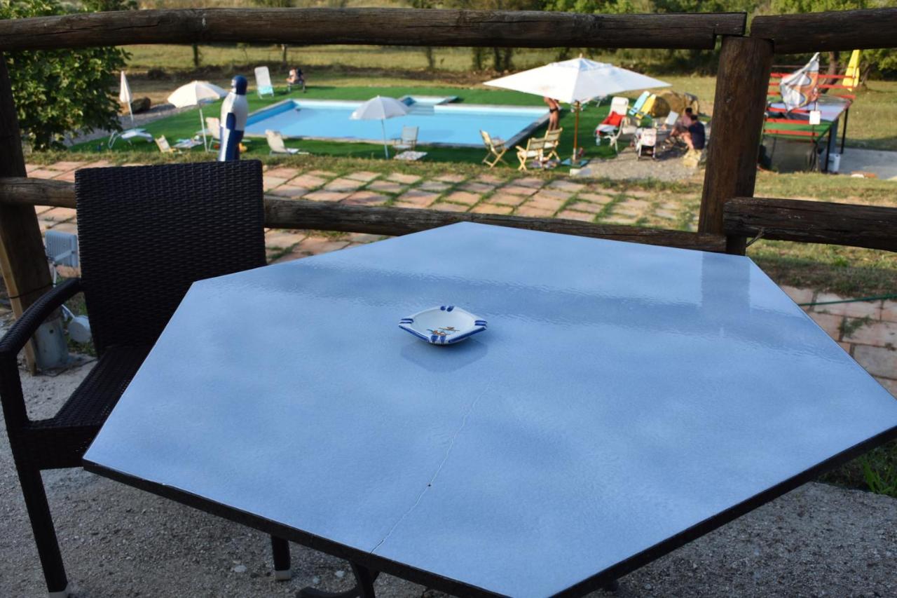 Agriturismo B&B Il Rifugio Di Nino Контурси Экстерьер фото