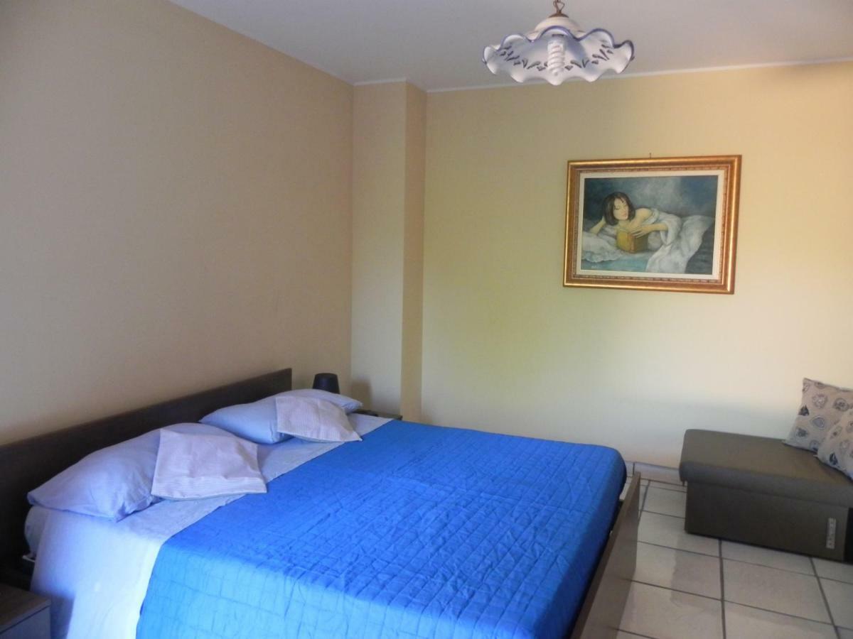 Agriturismo B&B Il Rifugio Di Nino Контурси Экстерьер фото